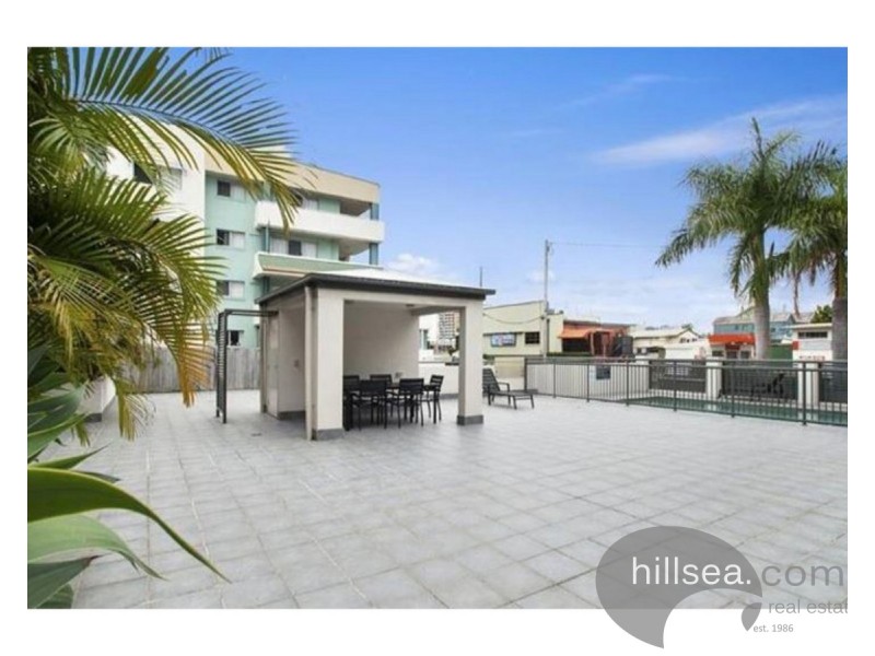 4/46-48 Lenneberg Street, Southport QLD 4215