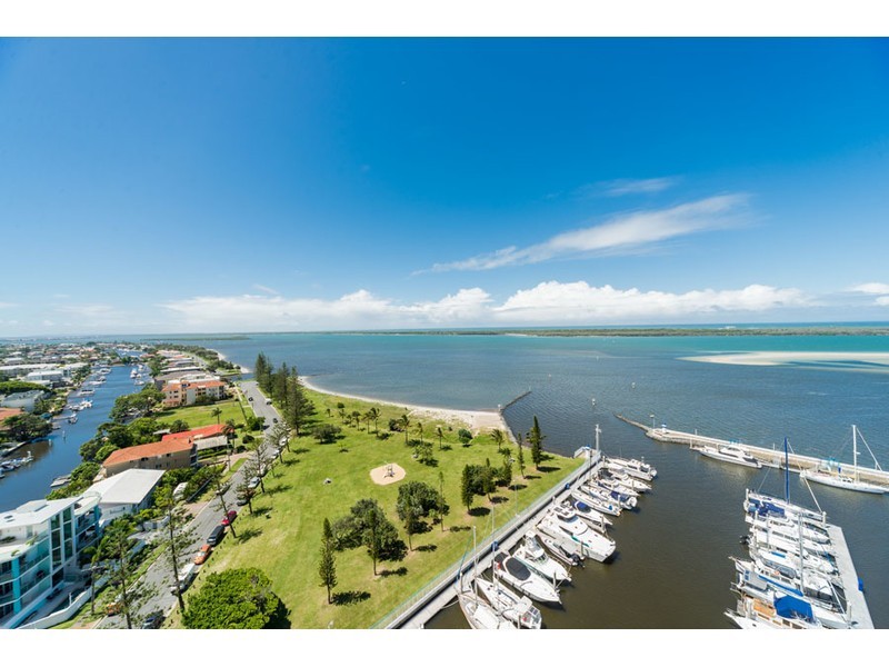 31/19 Oatland Esplanade, Runaway Bay QLD 4216