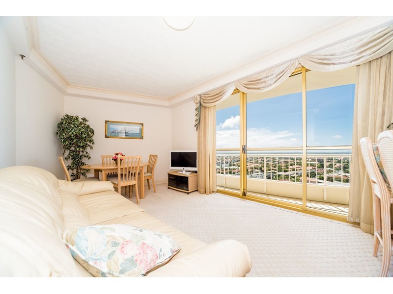 31/19 Oatland Esplanade, Runaway Bay QLD 4216