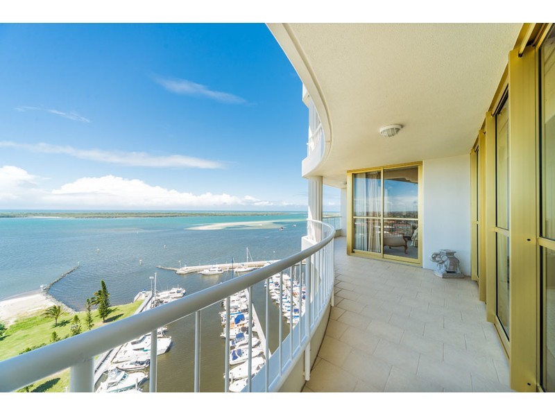 31/19 Oatland Esplanade, Runaway Bay QLD 4216