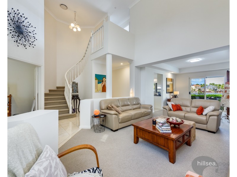 2 Wisemans Court, Helensvale QLD 4212