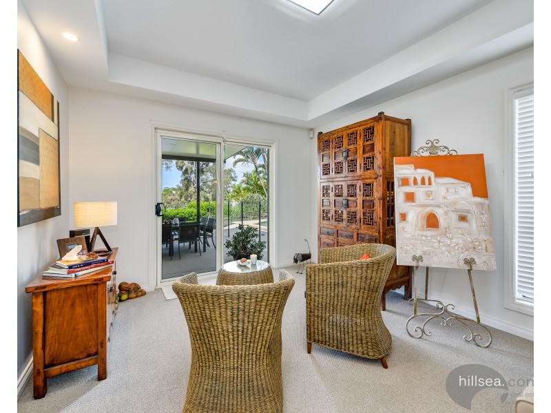 2 Wisemans Court, Helensvale QLD 4212