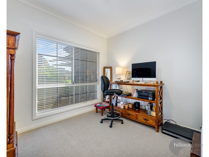 2 Wisemans Court, Helensvale QLD 4212