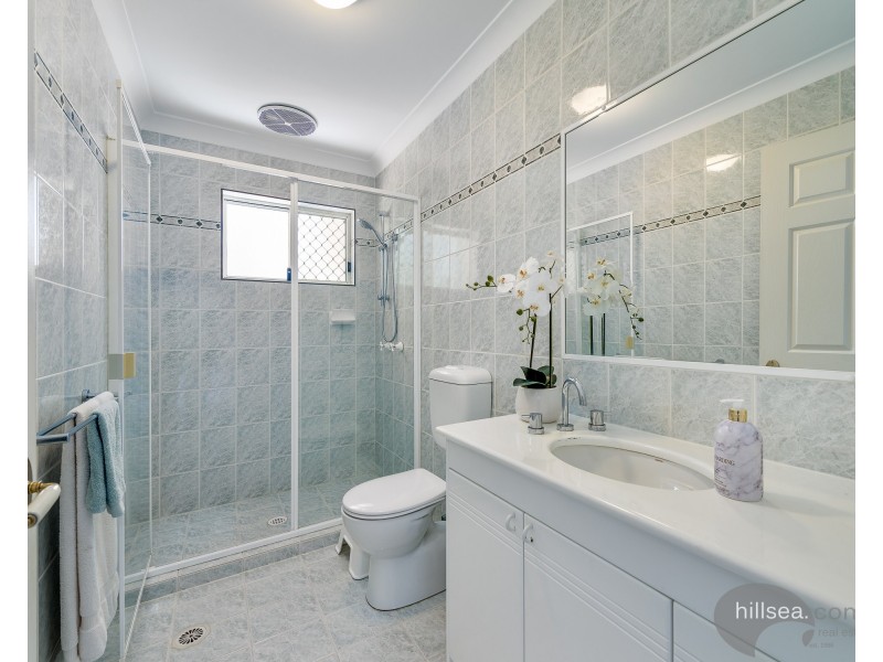 2 Wisemans Court, Helensvale QLD 4212