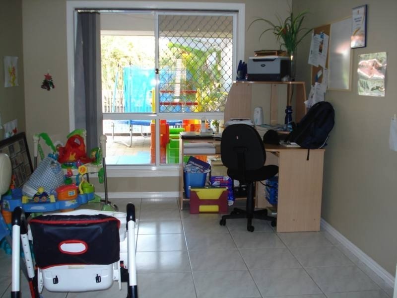 19 Rebbechi Court, Parkwood QLD 4214