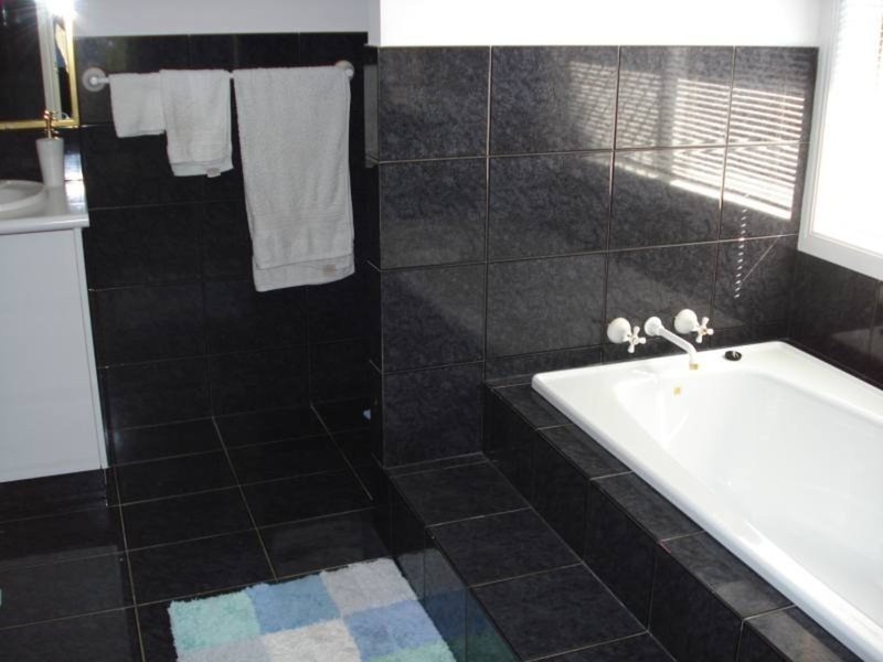 19 Rebbechi Court, Parkwood QLD 4214