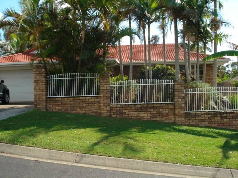 19 Rebbechi Court, Parkwood QLD 4214