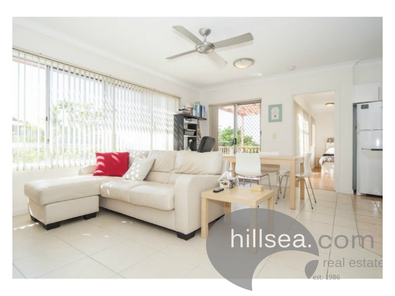 11/18 Parker Street, Labrador QLD 4215