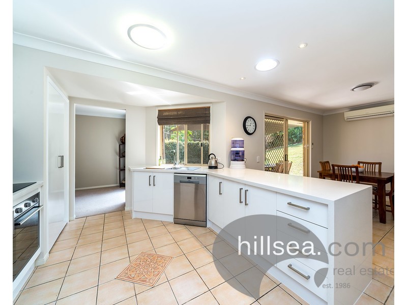 31 Alcott Court, Parkwood QLD 4214