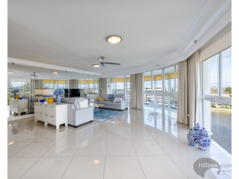 6D/5 Bayview Street, Runaway Bay QLD 4216