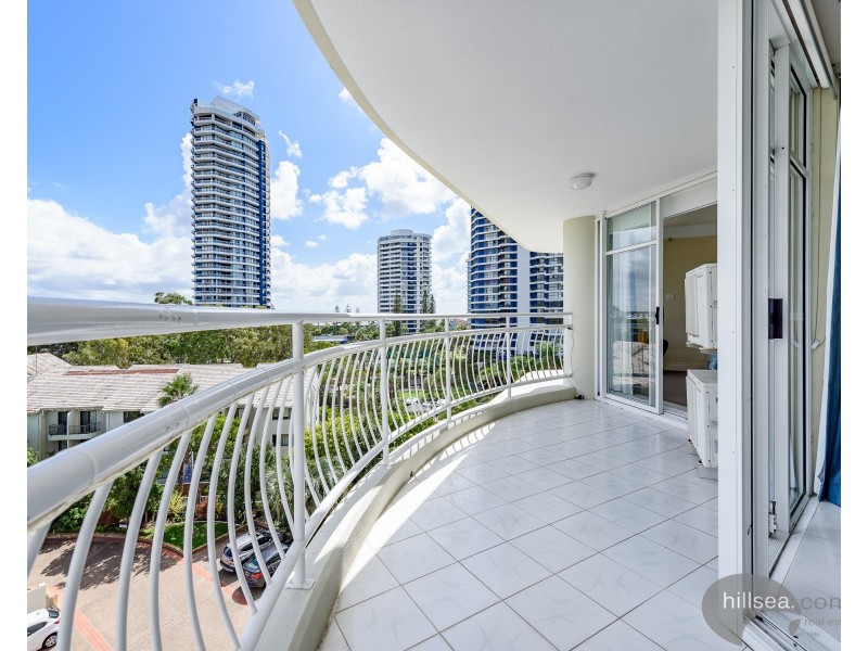 6D/5 Bayview Street, Runaway Bay QLD 4216
