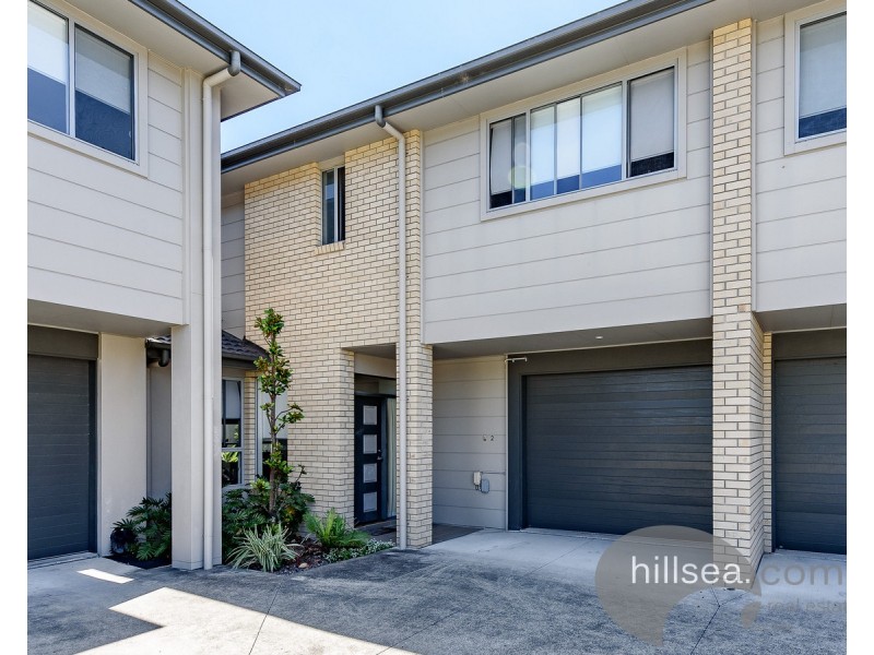 2/9 McWilliam Close, Labrador QLD 4215