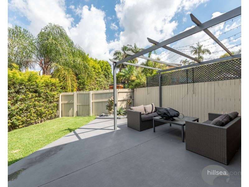 18/63 Olsen Avenue, Labrador QLD 4215