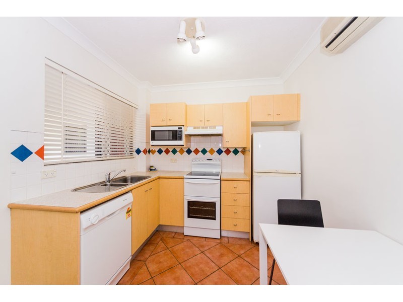 113/132 Marine Parade, Southport QLD 4215