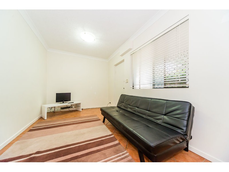 113/132 Marine Parade, Southport QLD 4215