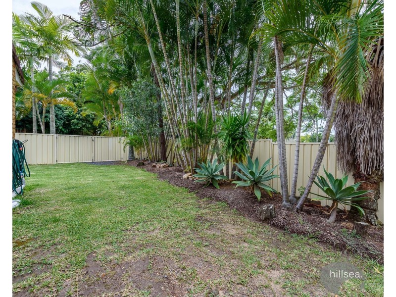 1/3 Morinda Way, Labrador QLD 4215