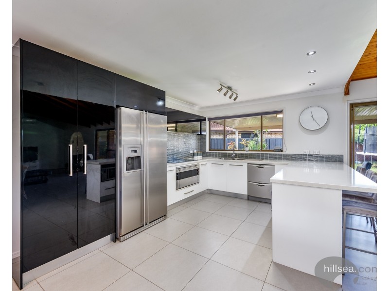 17 Pampas Court, Hollywell QLD 4216