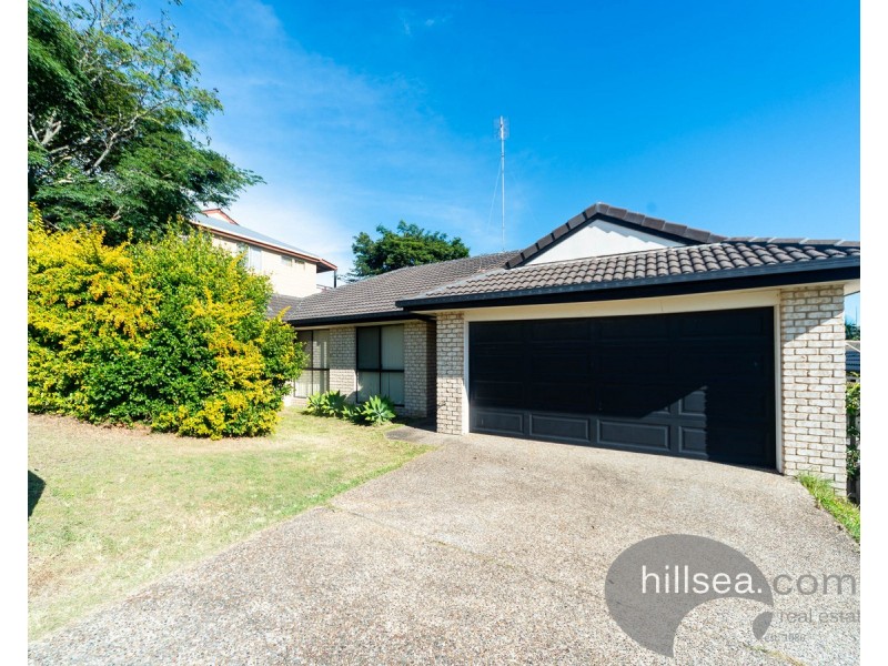 11 Hatutu Street, Pacific Pines QLD 4211