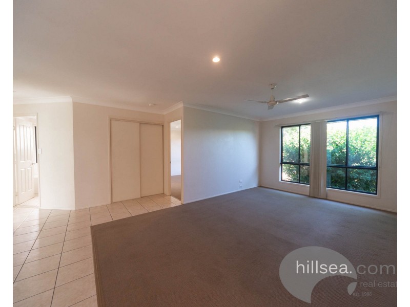 11 Hatutu Street, Pacific Pines QLD 4211