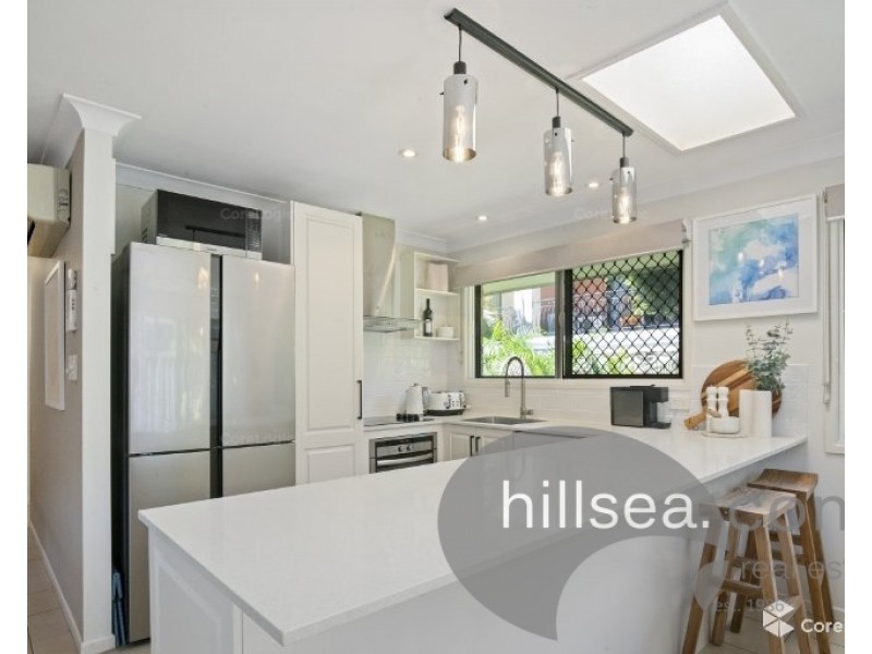 2/11 Esther Place, Surfers Paradise QLD 4217