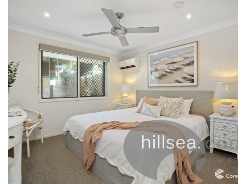 2/11 Esther Place, Surfers Paradise QLD 4217