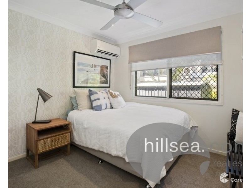2/11 Esther Place, Surfers Paradise QLD 4217