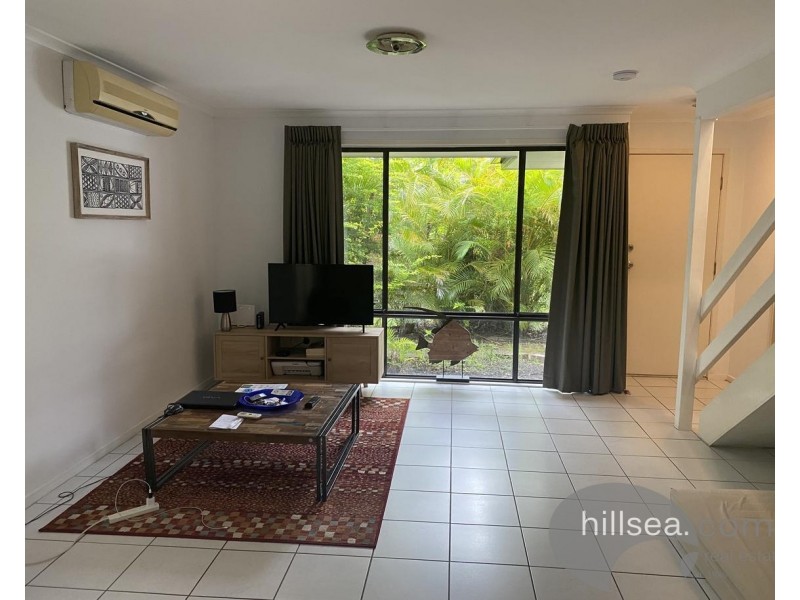 4/35 Mcmillan Street, Labrador QLD 4215