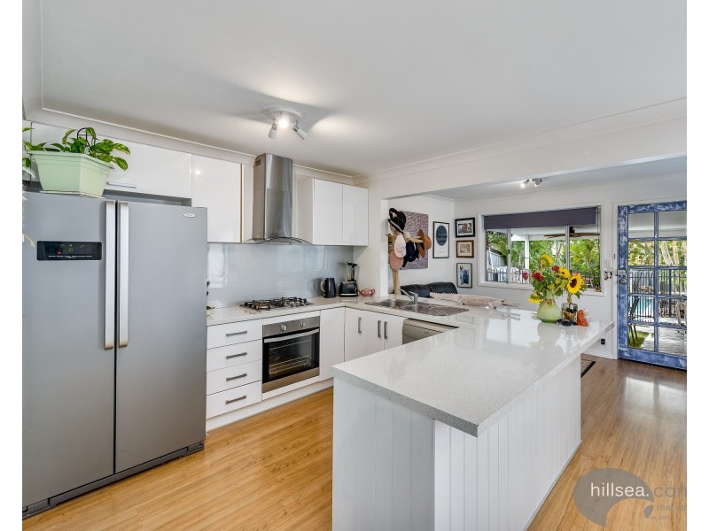 2/4 Brady Drive, Coombabah QLD 4216