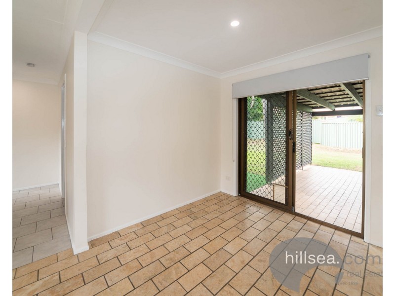 137 Kumbari Avenue, Labrador QLD 4215