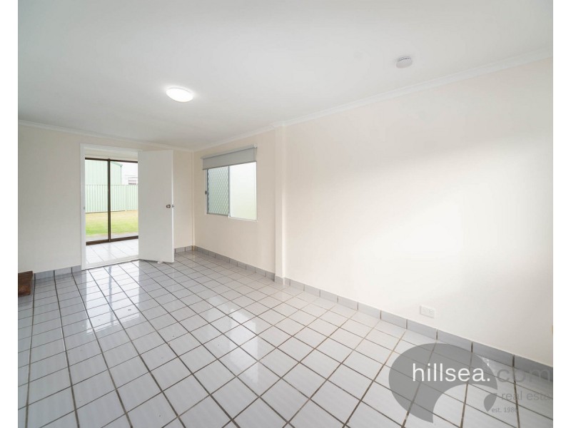 137 Kumbari Avenue, Labrador QLD 4215