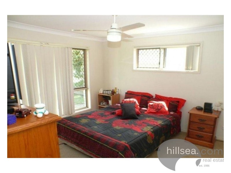 17 Billinghurst Crescent, Upper Coomera QLD 4209