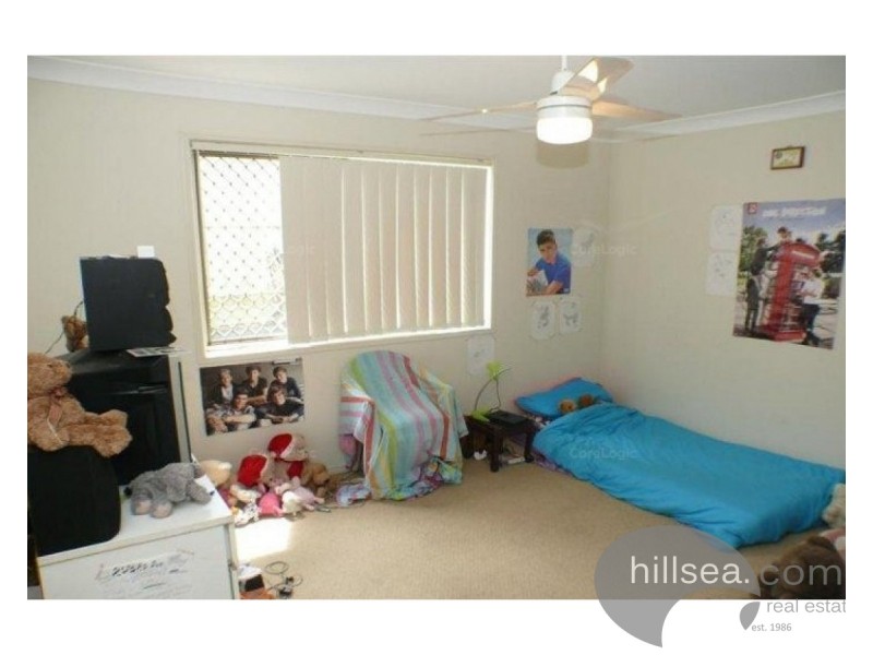 17 Billinghurst Crescent, Upper Coomera QLD 4209