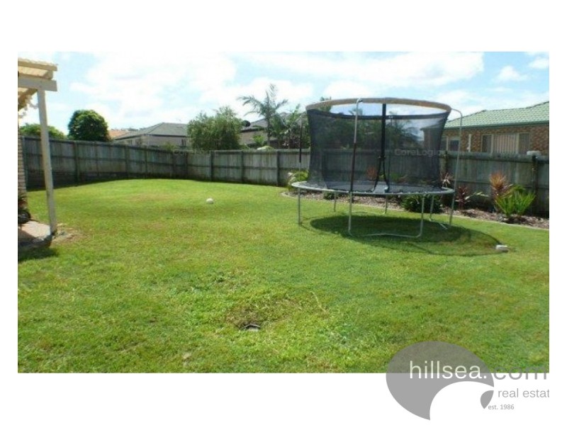 17 Billinghurst Crescent, Upper Coomera QLD 4209