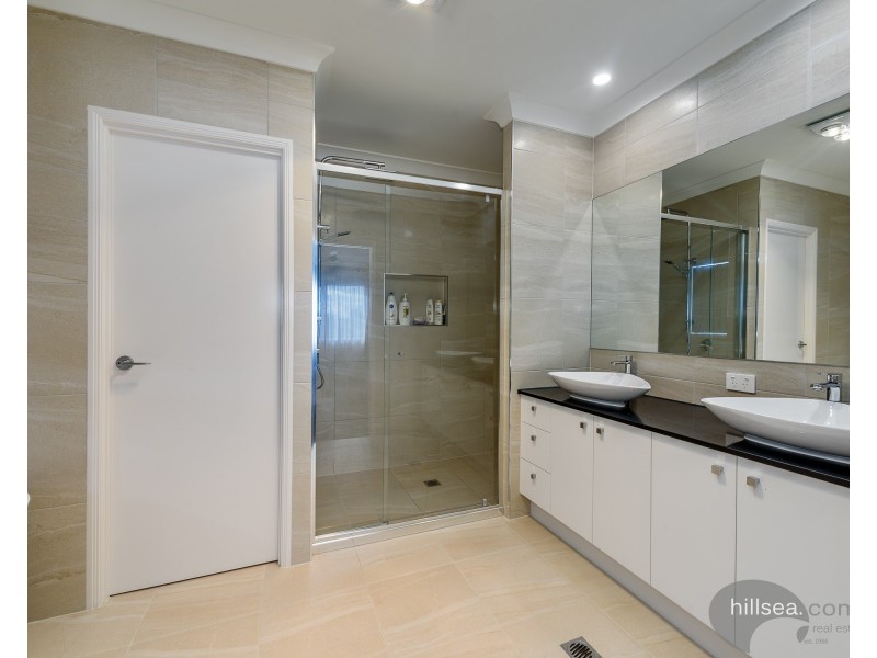 1 Wisemans Court, Helensvale QLD 4212
