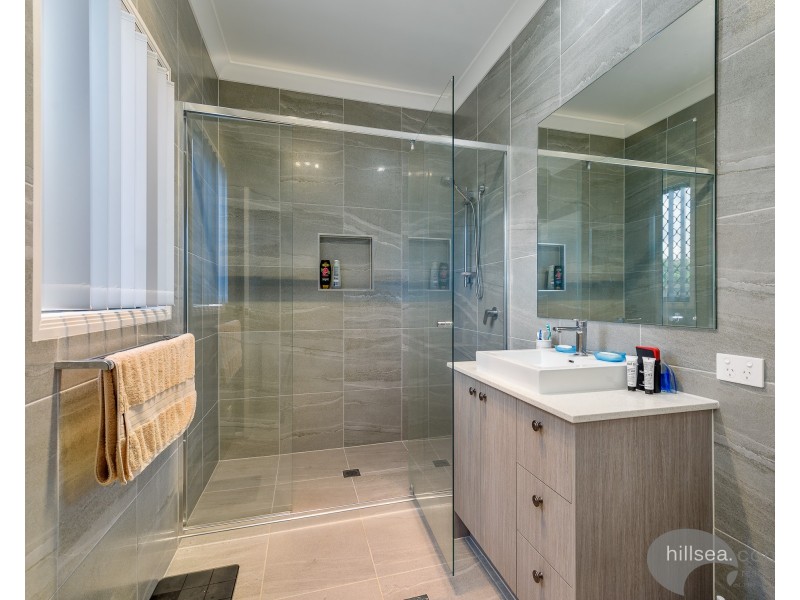 1 Wisemans Court, Helensvale QLD 4212