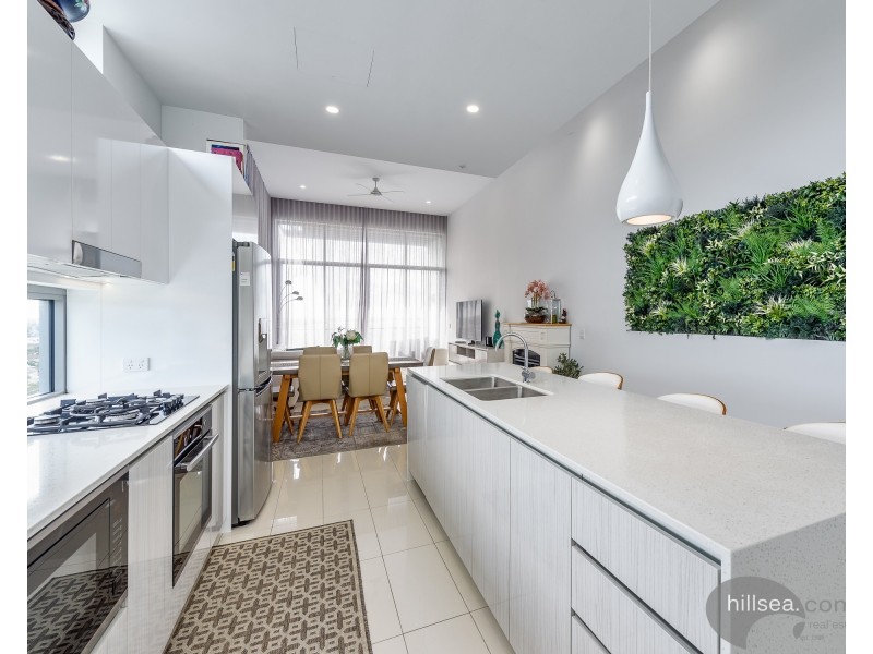 1201/388 Marine Parade, Labrador QLD 4215