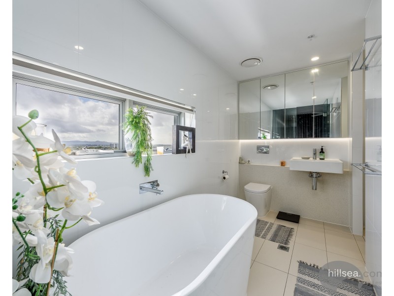 1201/388 Marine Parade, Labrador QLD 4215