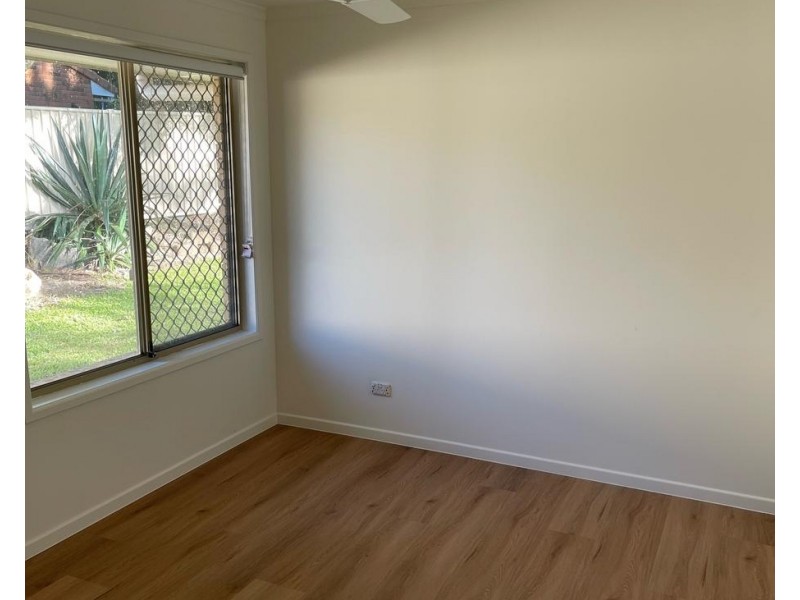 2/3 Hepburn Court, Oxenford QLD 4210