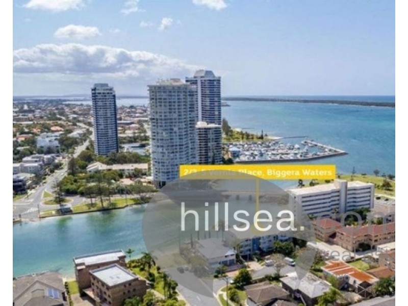 2/3 Vernia Place, Biggera Waters QLD 4216