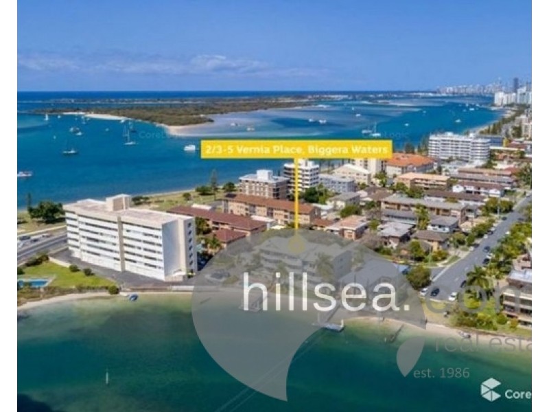 2/3 Vernia Place, Biggera Waters QLD 4216