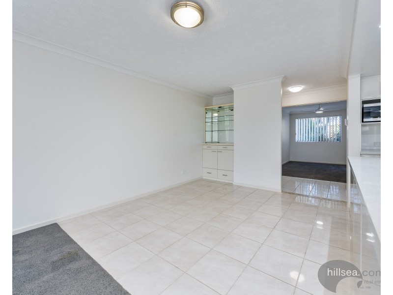 2/3 Vernia Place, Biggera Waters QLD 4216
