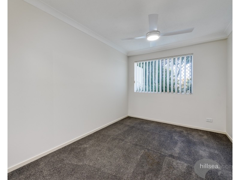 2/3 Vernia Place, Biggera Waters QLD 4216