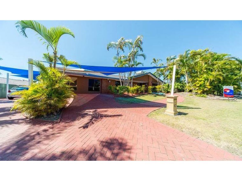 70 Parkes Drive, Helensvale QLD 4212