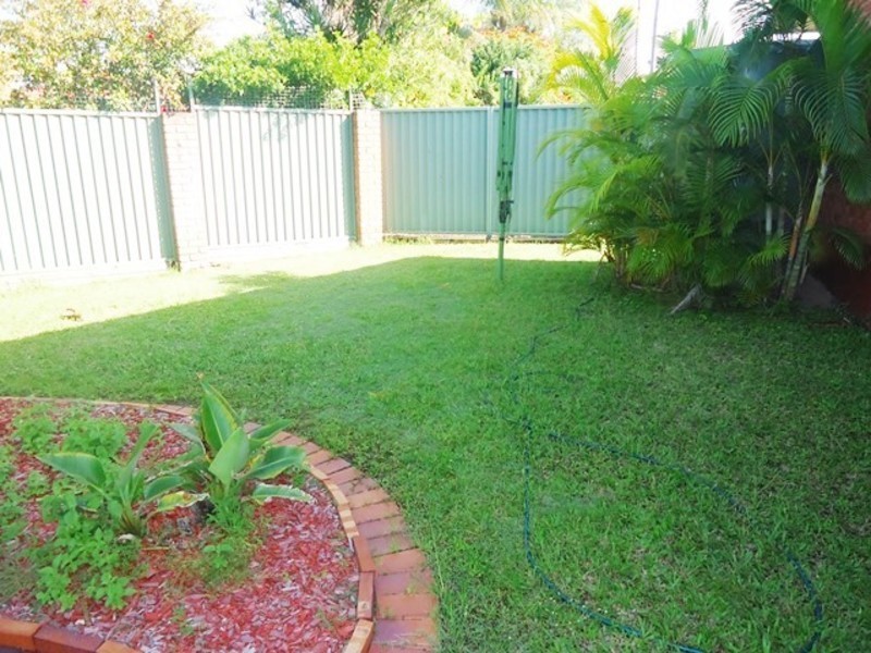 70 Parkes Drive, Helensvale QLD 4212