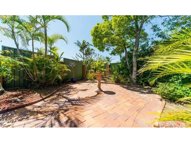 70 Parkes Drive, Helensvale QLD 4212