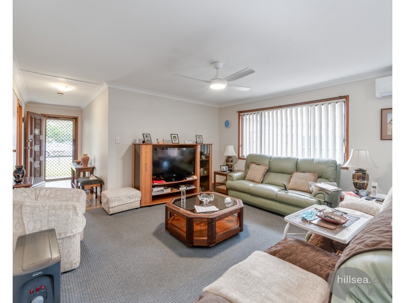 20 Donald Avenue, Paradise Point QLD 4216