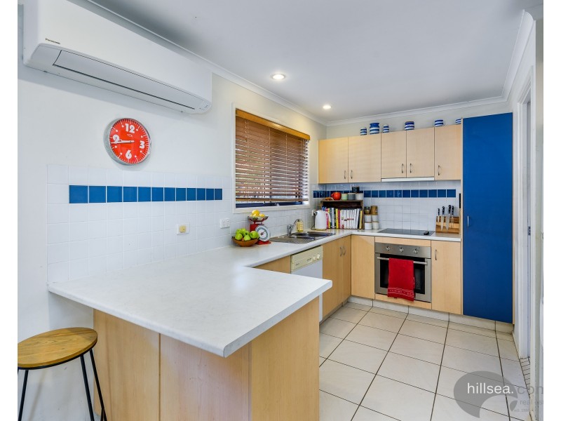 2/34 Shoveller Avenue, Paradise Point QLD 4216