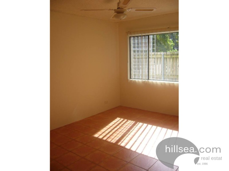 1/94 Frank Street, Labrador QLD 4215