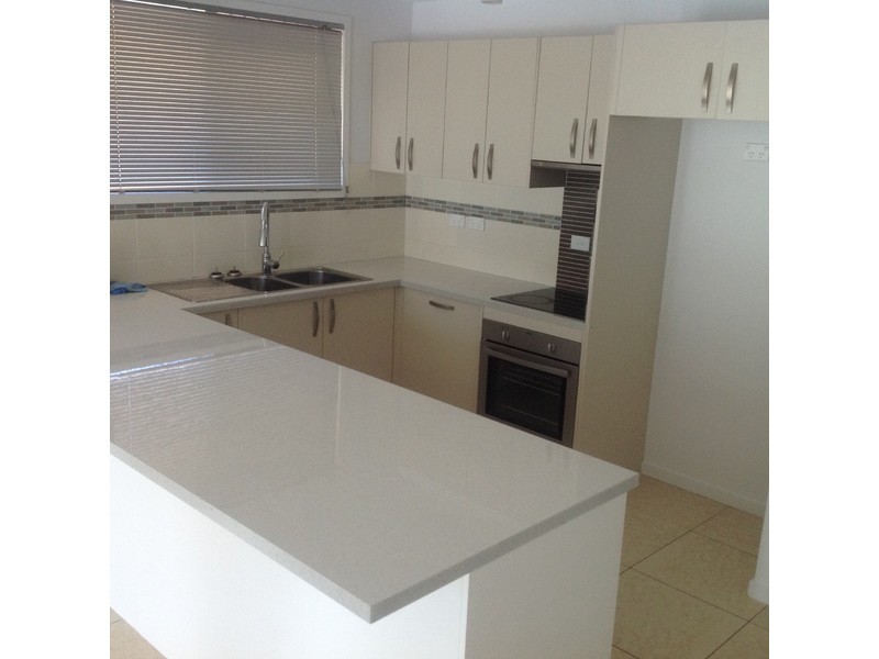 7 Nalkari Street, Coombabah QLD 4216