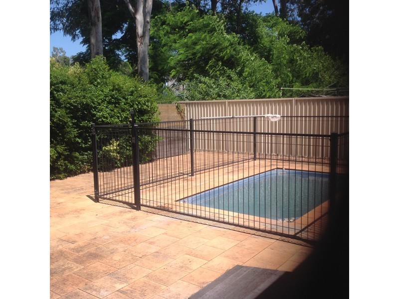 7 Nalkari Street, Coombabah QLD 4216